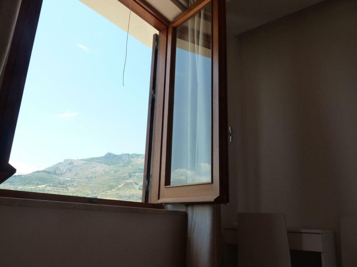 Al Villaggio Валдериче Екстериор снимка
