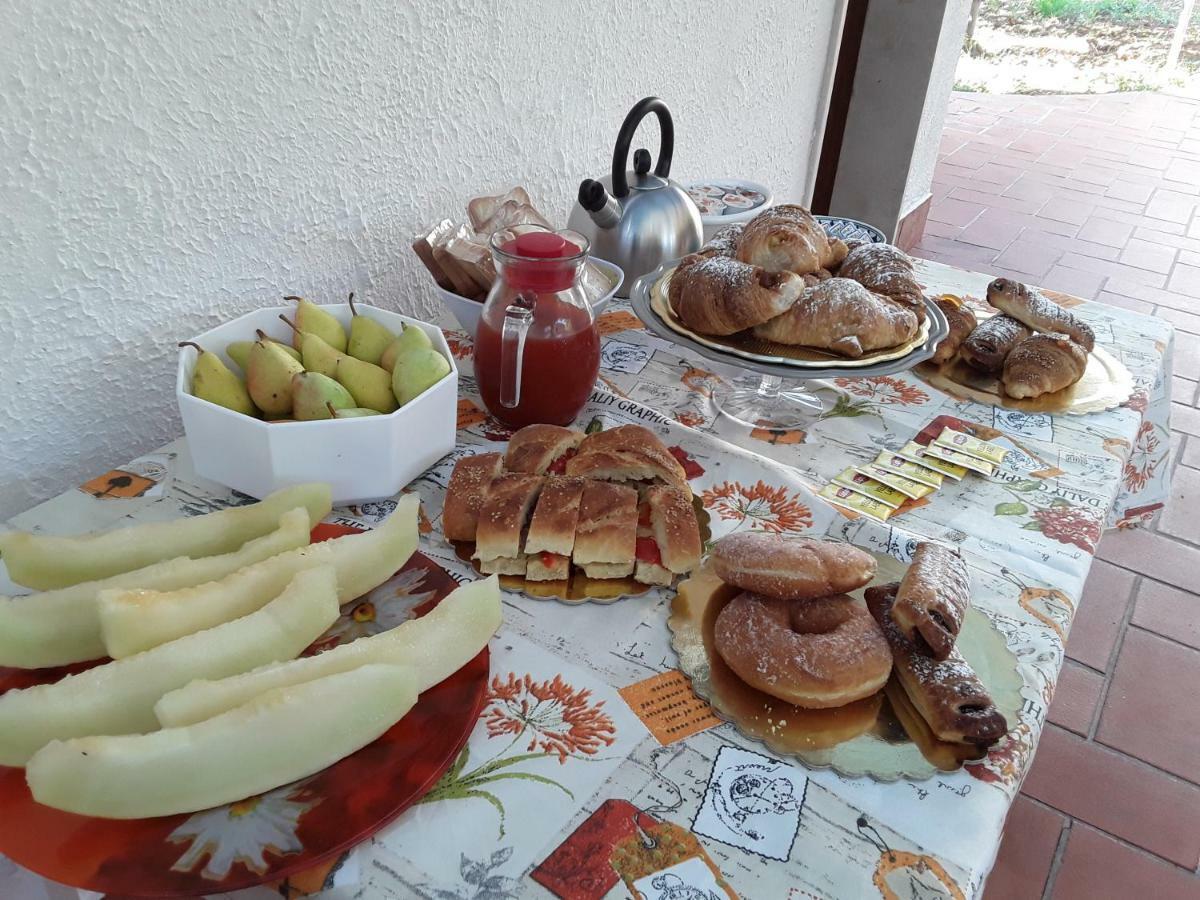Al Villaggio Валдериче Екстериор снимка